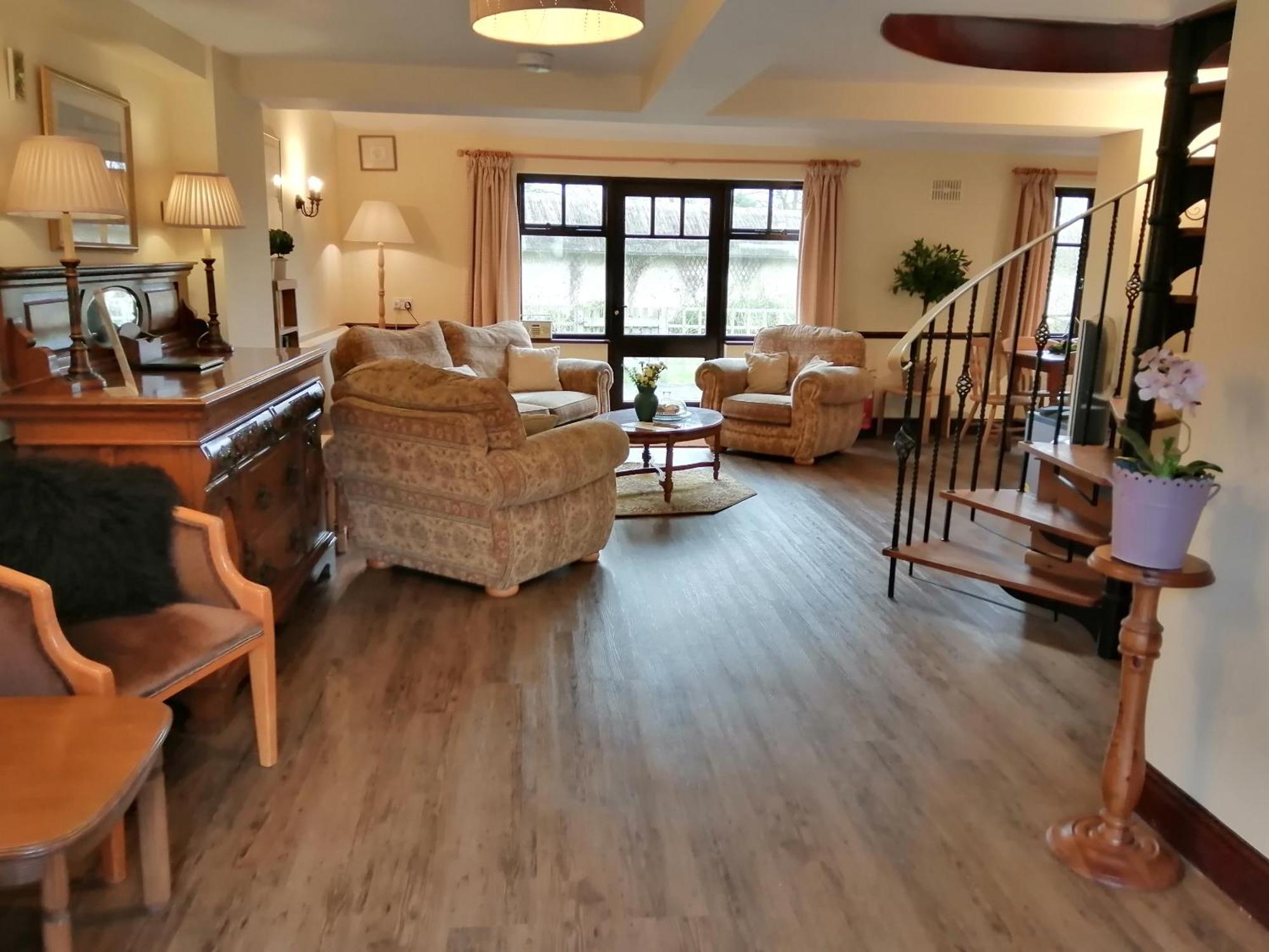 The Old Stables Self Catering Villa Salisbury Bagian luar foto