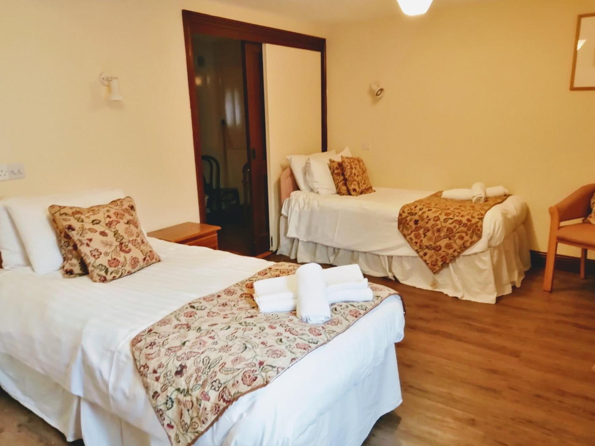 The Old Stables Self Catering Villa Salisbury Bagian luar foto