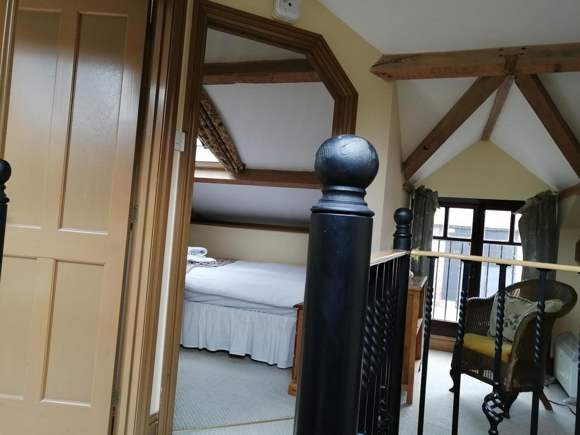 The Old Stables Self Catering Villa Salisbury Bagian luar foto