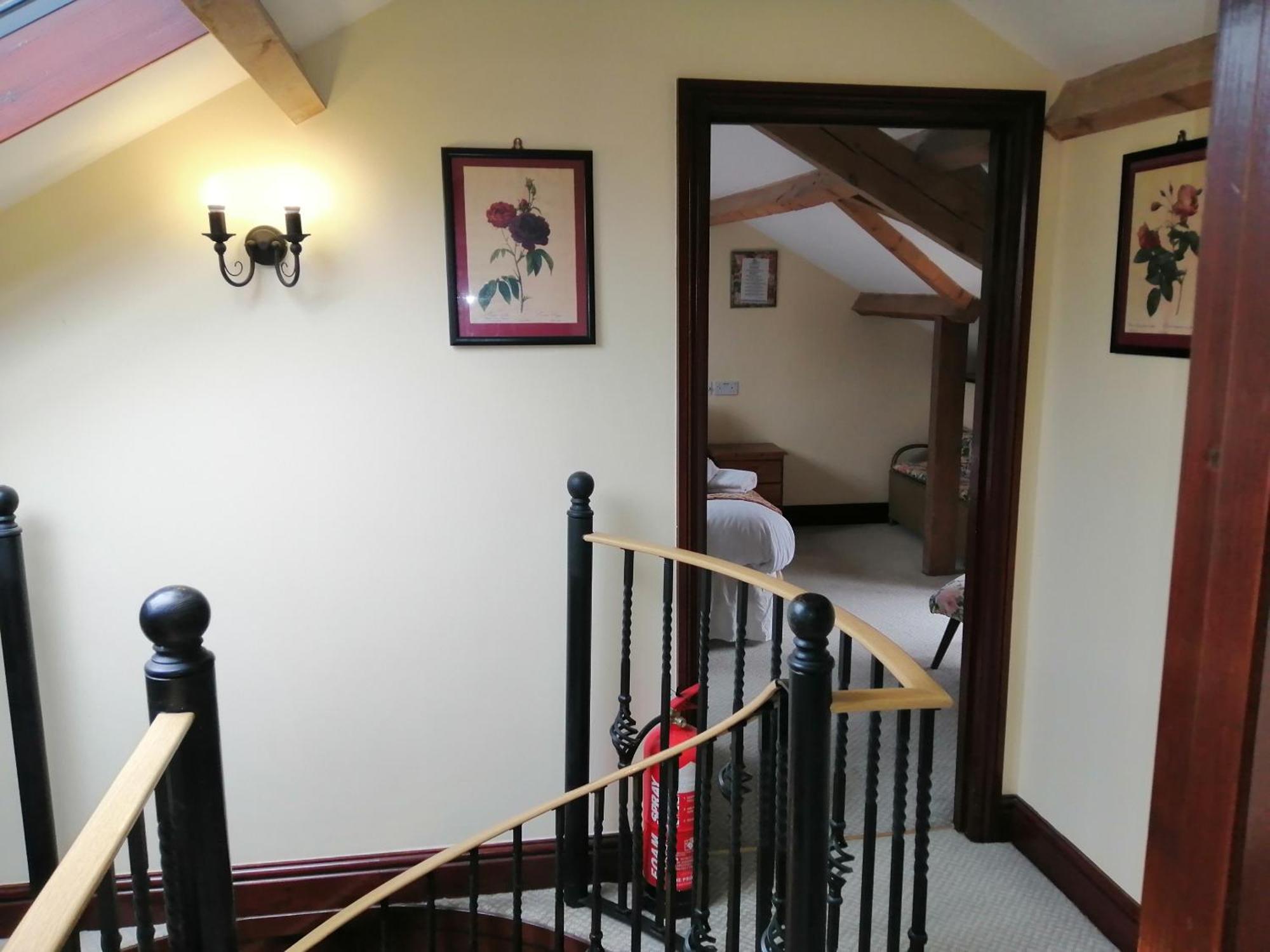 The Old Stables Self Catering Villa Salisbury Bagian luar foto