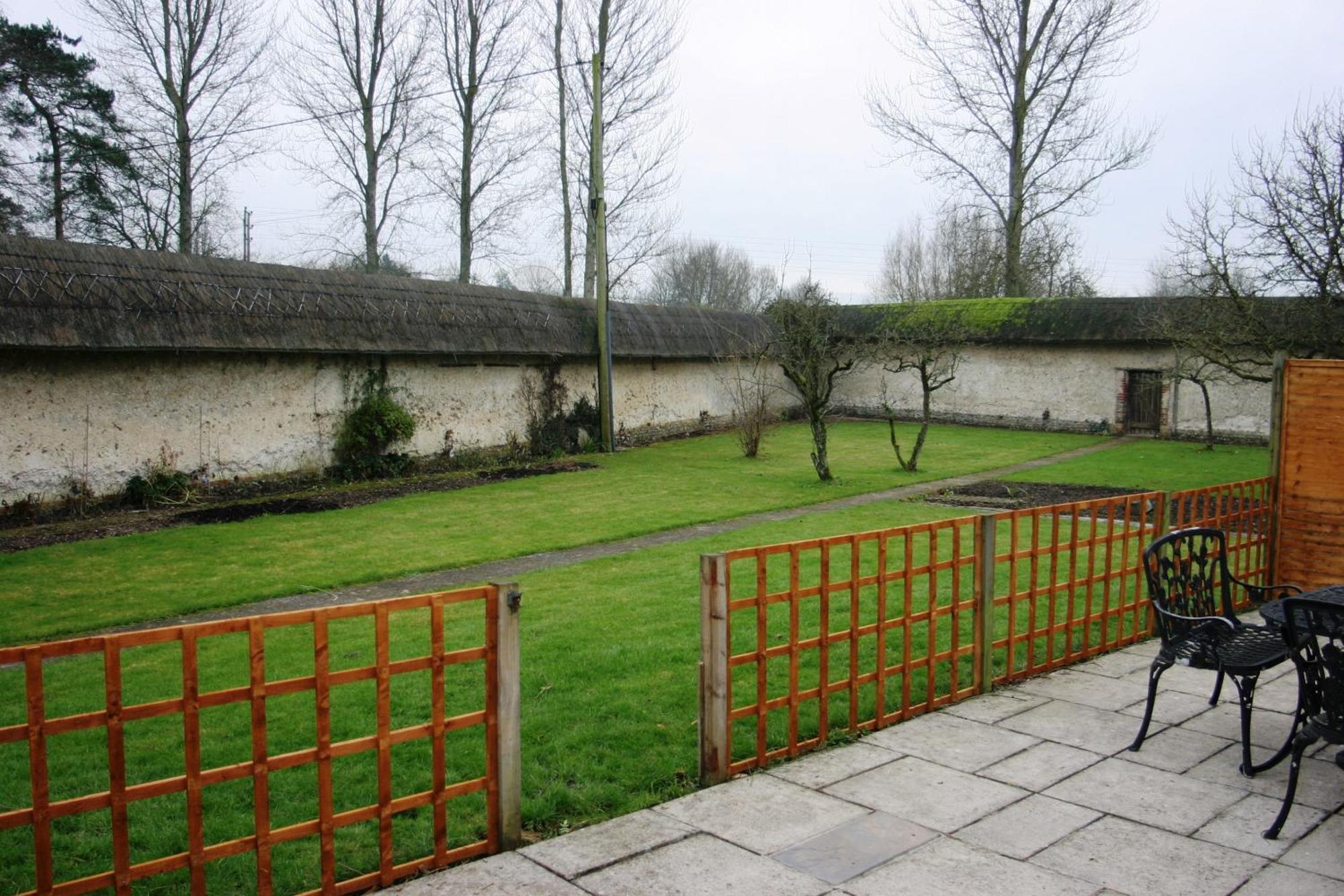 The Old Stables Self Catering Villa Salisbury Bagian luar foto