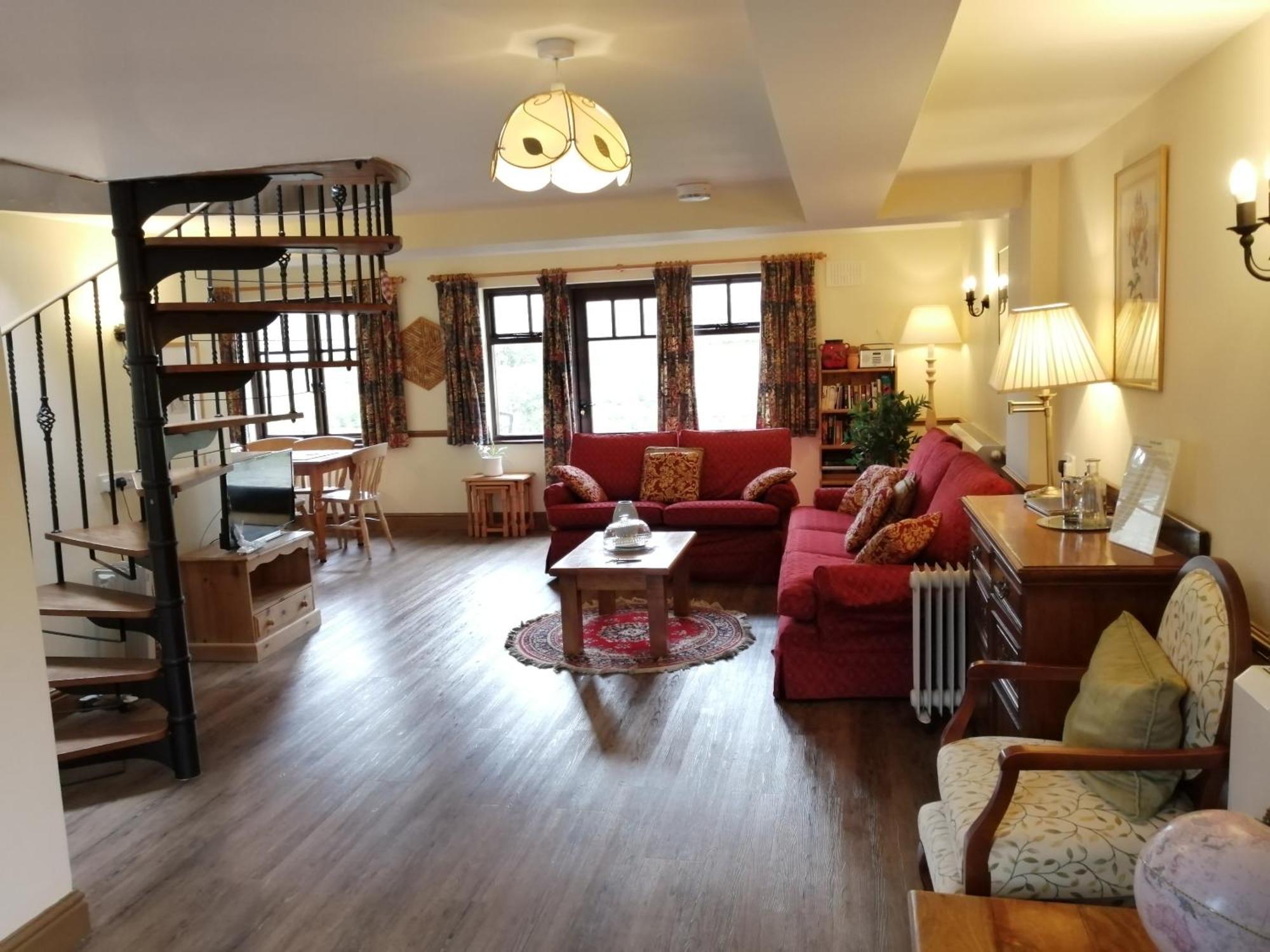 The Old Stables Self Catering Villa Salisbury Bagian luar foto