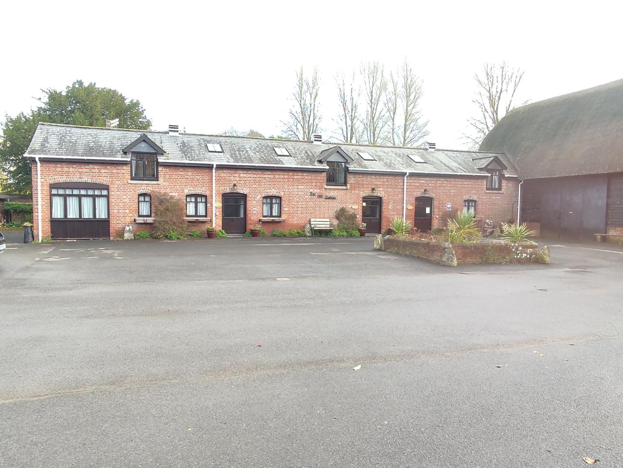 The Old Stables Self Catering Villa Salisbury Bagian luar foto